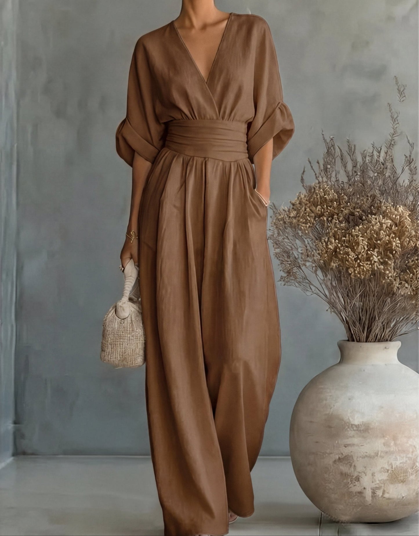 Elisa | Tuta elegante con tagli fluidi