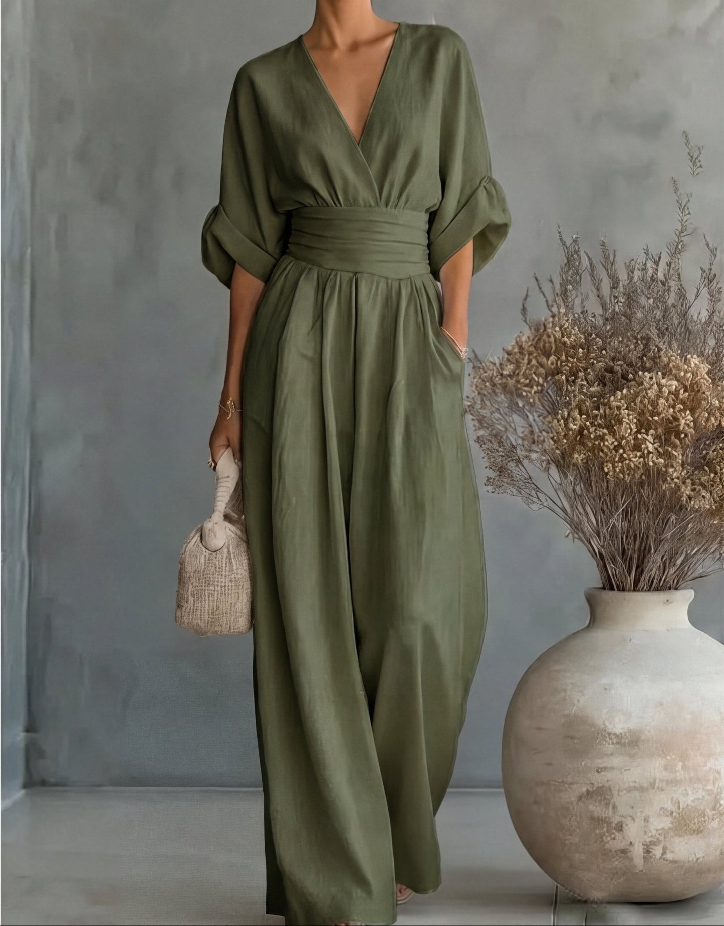 Elisa | Tuta elegante con tagli fluidi
