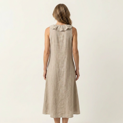 Vicky | Robe maxi sans manches à col en V et à volants sur le devant