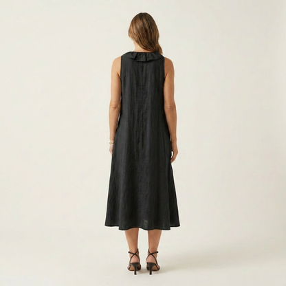 Vicky | Robe maxi sans manches à col en V et à volants sur le devant