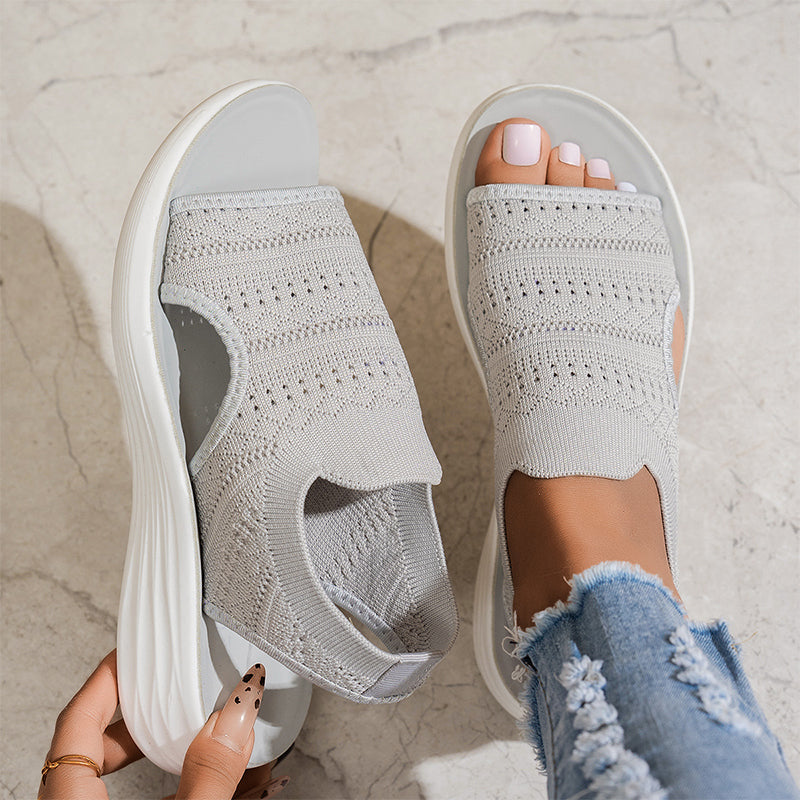 Arianna™ | Sandali con plateau, realizzati in materiale traspirante per donne
